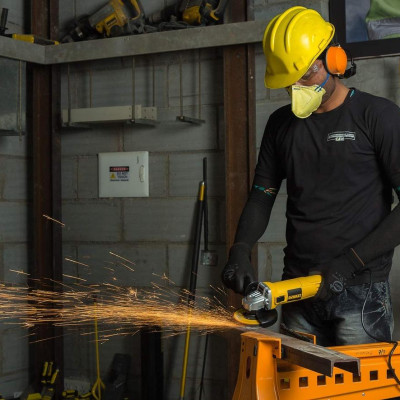 MÁY MÀI GÓC 950 W 125MM DEWALT DWE4119-B1- HÀNG CHÍNH HÃNG