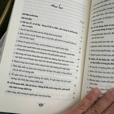 (Sách thánh hiền) LỄ - Hạng Cửu Vũ – Chiêm Dật Thiên - NXB Chính trị quốc gia sự thật