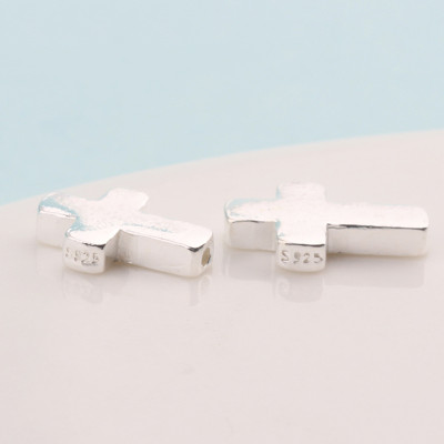 Combo 2 cái charm bạc trắng hình thánh giá xỏ ngang - Ngọc Quý Gemstones 