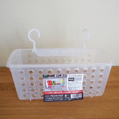 Giỏ nhựa có móc treo tiện tích Sanada Seiko, làm từ nhựa PP cao cấp dẻo, bền và chắc chắn - nội địa Nhật Bản 