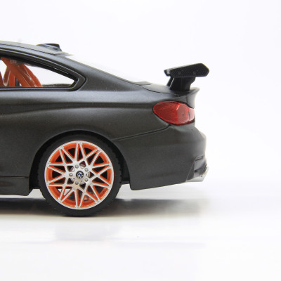 Mô Hình Xe Bmw M4 GTS Flat Grey 1:24 Maisto MH-31246