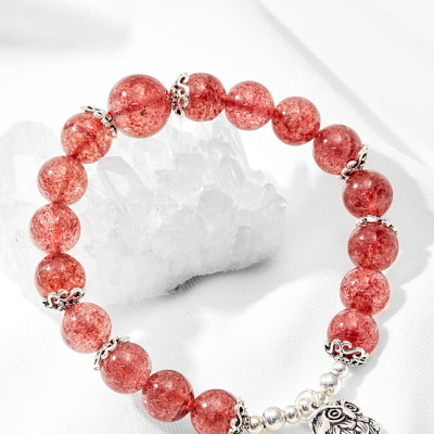 Vòng tay thạch anh dâu phối cú bạc Ngọc Quý Gemstones