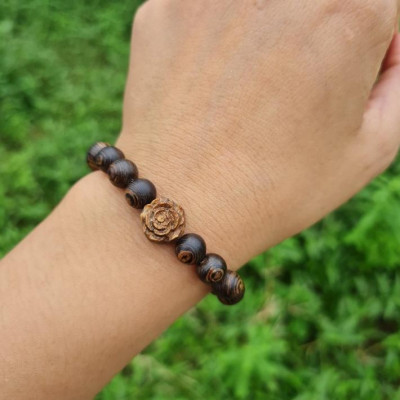 Vòng Tay Trầm Hương Sánh Chìm Nước Mix Charm Hoa Sen - Vòng Trầm Hương Phong Thủy - Size 7 8 10mm