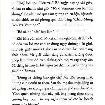 Mia Và Trang Trại Dế Của Nội