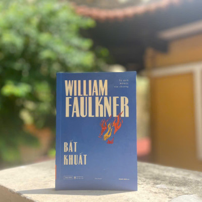 Bất Khuất - William Faulkner