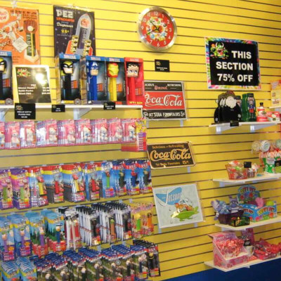 Tấm gỗ xẻ rãnh SMLIFE Slatwall