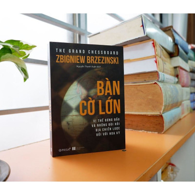 Sách BÀN CỜ LỚN ( Sách Bản Quyền *** Trạm Đọc| Phân Phối )