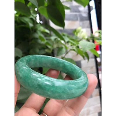 Vòng Tay Bản Hẹ Ni54 Mới Đẹp Đá Thạch Anh Xanh Tự Nhiên Màu Xanh Dâu Xanh Xanh Hy Vọng Size 54mm x bản cao 15mm Chuẩn Hợp Nữ mệnh Mộc Hỏa Thủy Nặng 53kg - 64kg đeo ạ