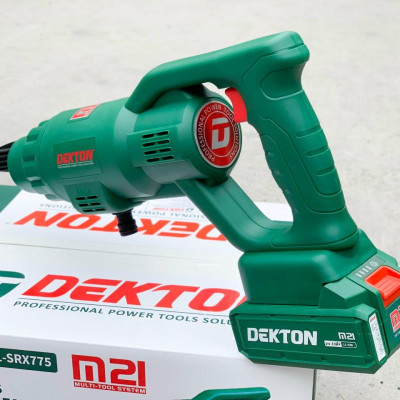 MÁY XỊT RỬA XE DÙNG PIN 21V 180W DEKTON M21-SRX775 - HÀNG CHÍNH HÃNG