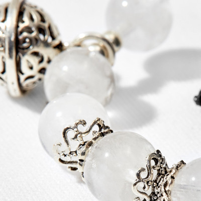 Vòng tay thạch anh ưu linh trắng mix lục lạc Ngọc Quý Gemstones
