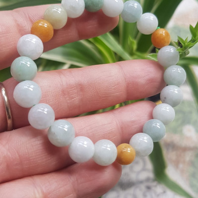 Vòng chuỗi đá Cẩm Thạch tự nhiên trắng huyết tam tài 8mm bóng đẹp Màu trắng bóng xanh vàng nữ đeo rất xinh đẹp xinh tay may mắn Vòng đá cẩm thạch tự nhiên tốt cho sức khoẻ công việc ạ