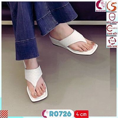 [THỜI TRANG]  Giày Đế Bằng Nữ Cao 4p RO726 ROSATA Thiết Kế Xỏ Ngón Thoải Mái, Bề Mặt Nhám Caro Độc Đáo