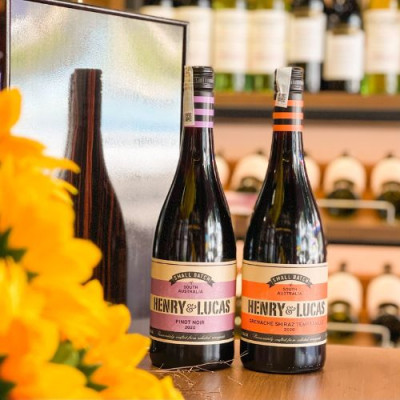 Rượu Vang Đỏ Dominic HENRY & LUCAS Pinot Noir 750ml 13% Acl