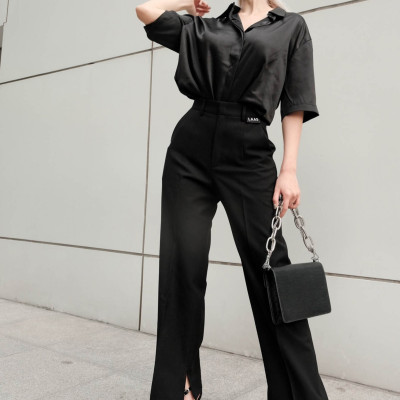 LAAS Quần ống đứng xẻ trong đen thanh lịch