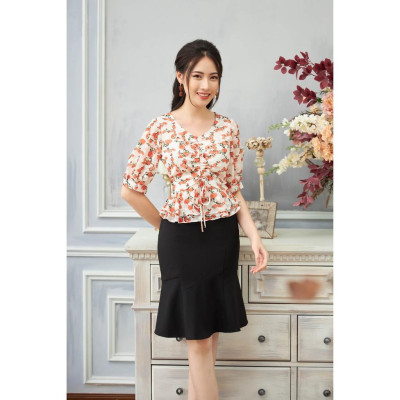 Chân váy đuôi cá Tri