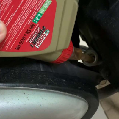 Dầu nhớt xe tay ga Castrol Power 1 Scooter 0,8L (800ML)
