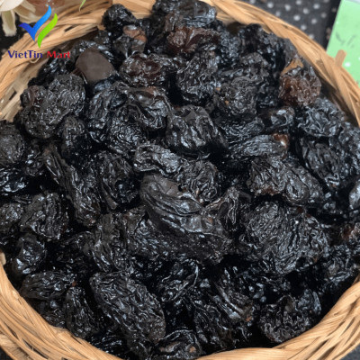 Nho Đen Chile Sấy Khô Viettin Mart 500g
