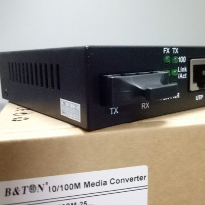 Convector media 2 sợi SC- BTON -10/100M -25km mã BT-950SM-25 . Hàng chính hãng