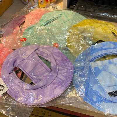 Giao màu ngẫu nhiên - Mũ/Nón Tai Bèo Cho Chó Mèo, Mũ Vải Che Nắng Mùa Hè Đi Biển Có Dây Điều Chỉnh Dành Cho Chó Mèo