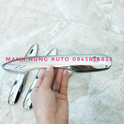 Ốp tay nắm, hõm cửa xe Toyota Corolla Cross 2020 mạ crom