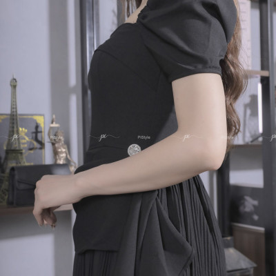 Váy Eo Cách Điệu Màu Đen 23V001 Cao Cấp Pi Style