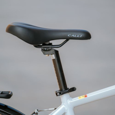 Xe đạp thể thao CALLI H3000 Khung nhôm cao cấp, tem phản quang 