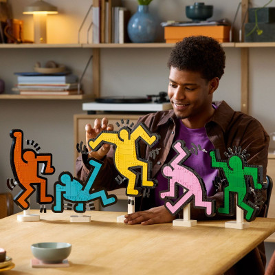 LEGO ART 31216 Đồ Chơi Lắp Ráp Nhân Vật Nhảy Múa Của Keith Haring (1773 chi tiết)