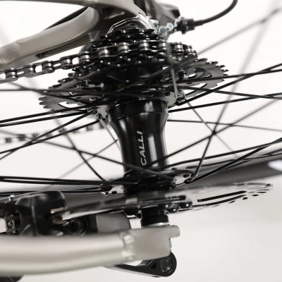 Xe đạp thể thao CALLI S5000 Khung nhôm không mối hàn, Phù hợp với người cao từ 1m48 trở lên