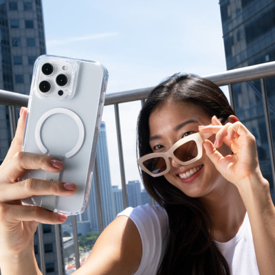 Ốp Lưng UNIQ ELEVA Cho iPhone 16 Pro Max Có Chân Đế Bằng Nhôm Cho Góc Nhìn Hoàn Hảo Tương Thích Sạc Không Dây MagClick Hàng Chính Hãng