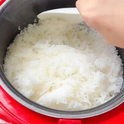 Gạo ST25 Hoa Lúa túi 2kg - Dẻo nhiều, mềm cơm, thơm đặc trưng (Sản phẩm mới)