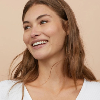 Kem Đánh Trắng Răng Cao Cấp Apagard Premio Xtra Mint 53 G